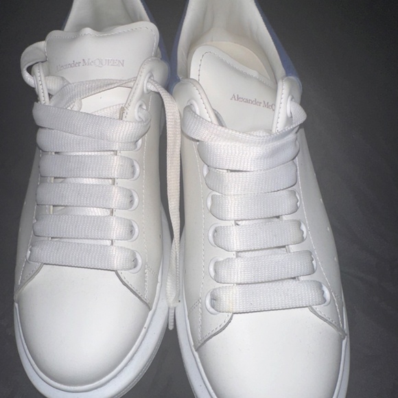 Alexander McQueen Sneakers 👟 - Picture 3 of 3
